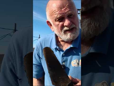 How to patch a Leaky Torch-Down rubber roof - Roll roofing patch #roofinginnovation #construction