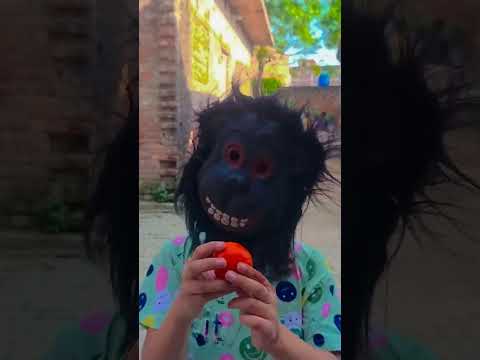 🍎🐒 Sara kha liya 😂😂#comedy video#shorts #trending #subscribe