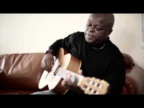 Henri Dikongue - Henri Dikongué- Guitare Voice Serie