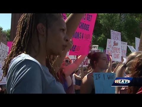 Abortion-rights rally held in Jeffersonville, as Republican state lawmakers push back special ses...