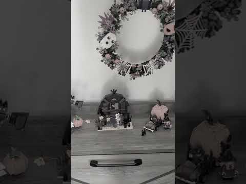 Can we save the Wreath??? 😳