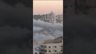 شاهد.. لحظة تفجير الاحتلال لآخر منزل مستهدف في واد الح ...