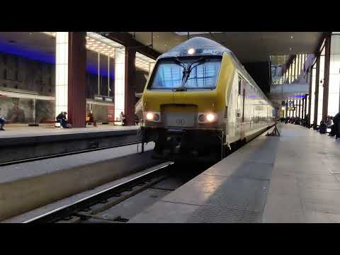 NMBS HLE 1846 pushing double decker coaches departing from Antwerp Centraal