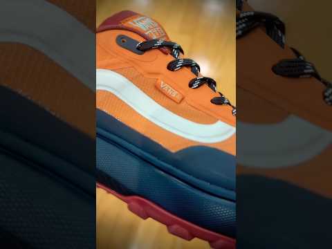 Unboxing the Marmalade Orange Crosspath Vans #vans #unboxing #crosspath I got’em on sale. 😜