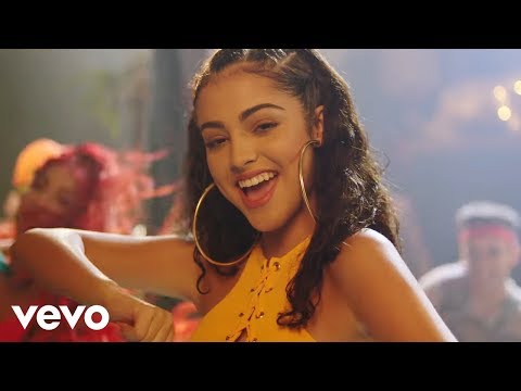 Malu Trevejo - Luna Llena (Official Video)