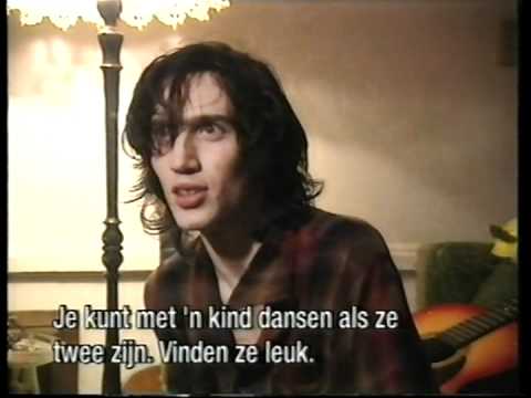 John Frusciante interview (1994) - YouTube