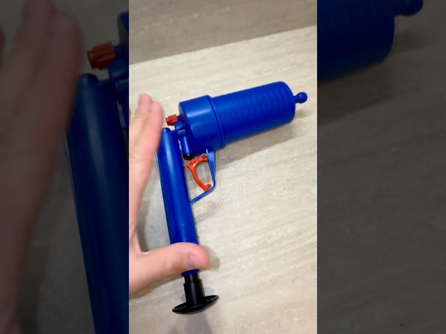 LO STRANO GADGET AD ACQUA!