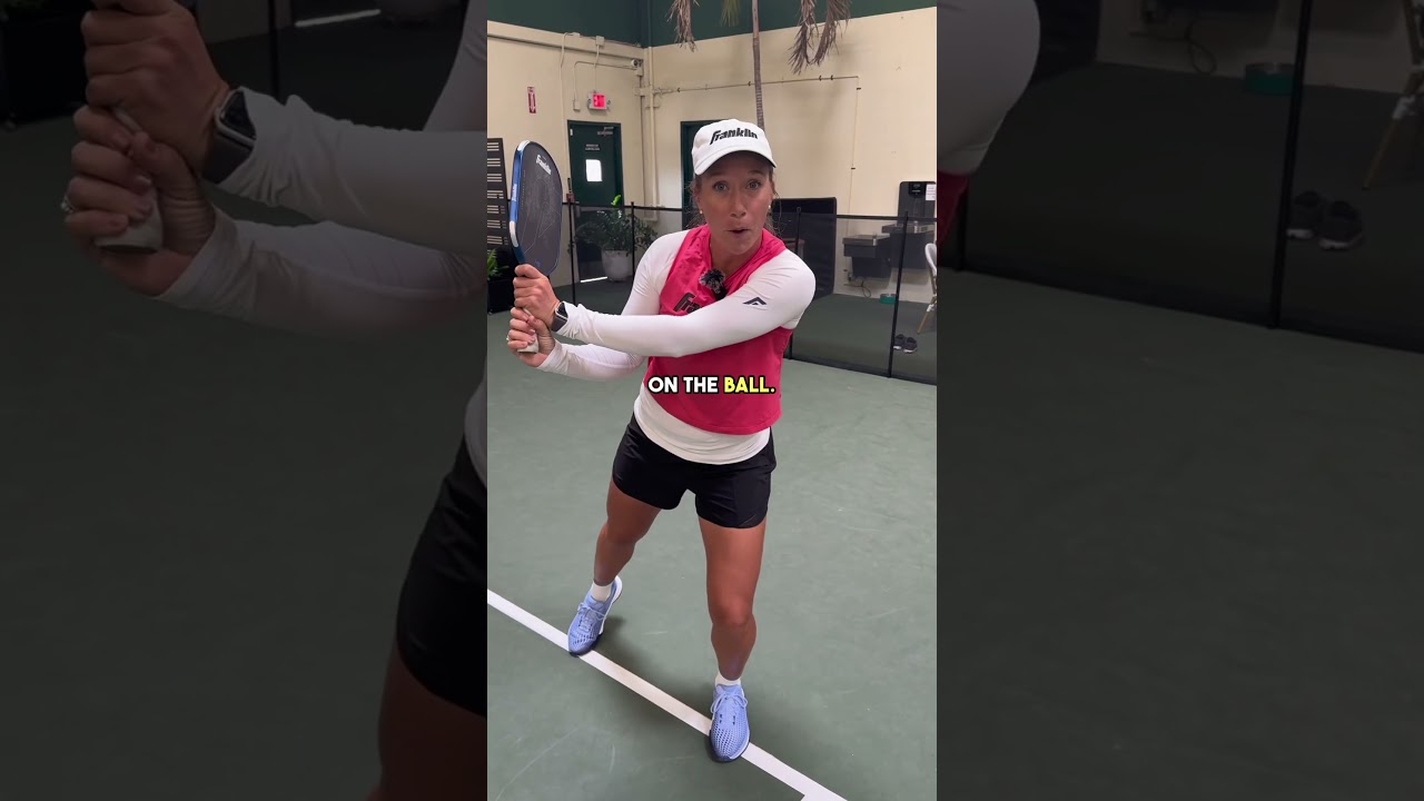 How to hit a 2 Handed Backhand Drive in Pickleball! #pickleball #pickleballtips