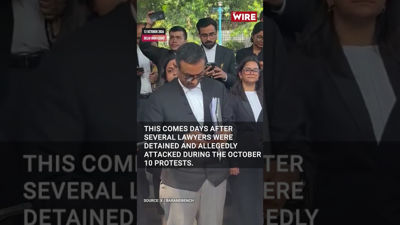 Lawyers Gather in Delhi High Court to recite the Preamble to the Constitution