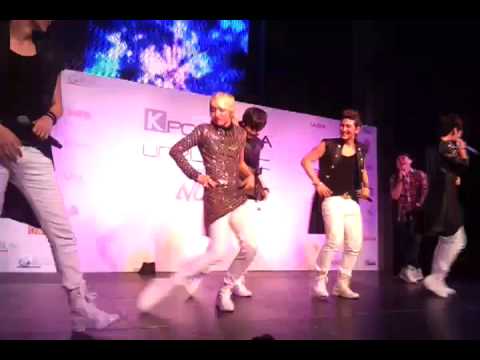 NU'EST dancing Gangnam Style (it's totally Ren's Style) - NU'EST Showcase Singapore 121026
