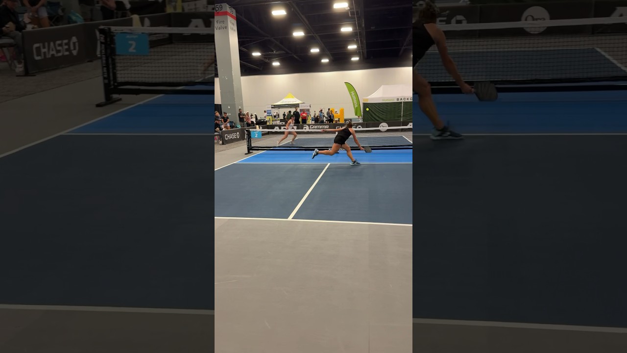 This point was nothing but HUSTLING 😤😤 #pickleball #shorts