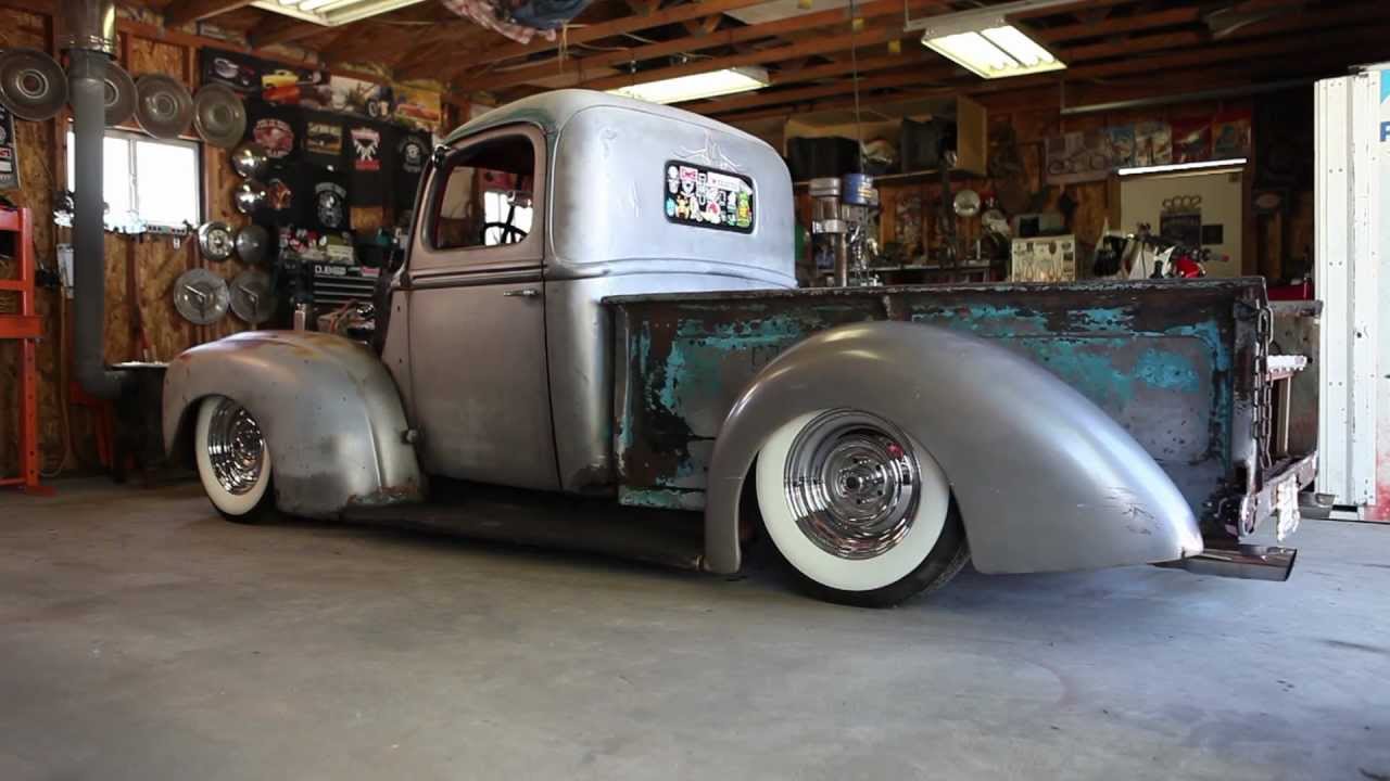 1942 Ford truck