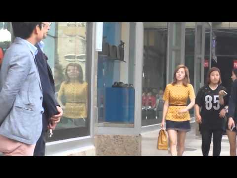 130831 SNSD Yoona & Sunny appeared @ L'inoui Lotte Myeongdong Store