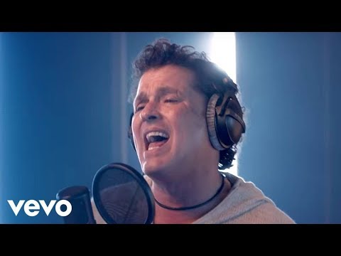 Carlos Vives - Nuestro Secreto (Official Video)