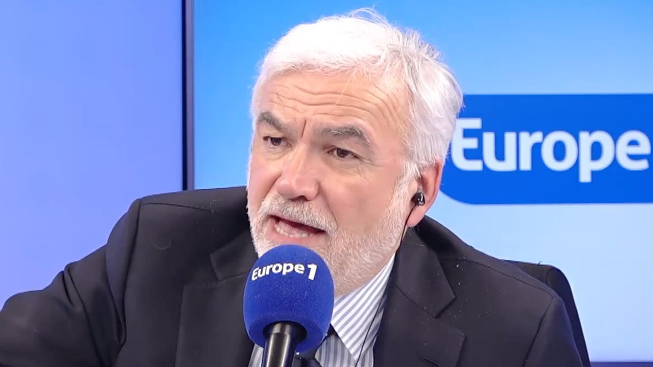 "Dans des villes on ne peut pas imaginer sortir sans prendre un coup de couteau" (Pascal Praud)