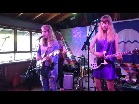 Marika Hackman & The Big Moon - Time's Been Reckless (SXSW 2017) HD