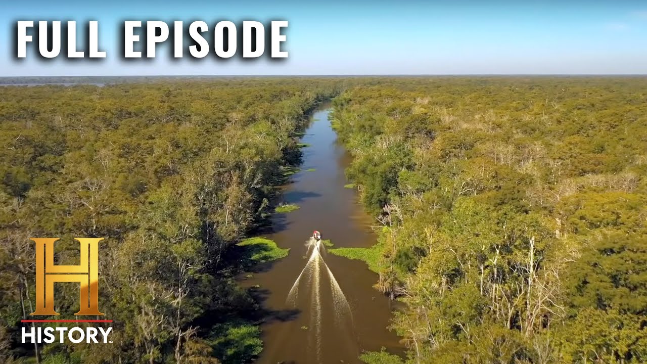 Swamp People: Rushing Tags Before a Huge Rain Storm (S13, E9) | Full Episode