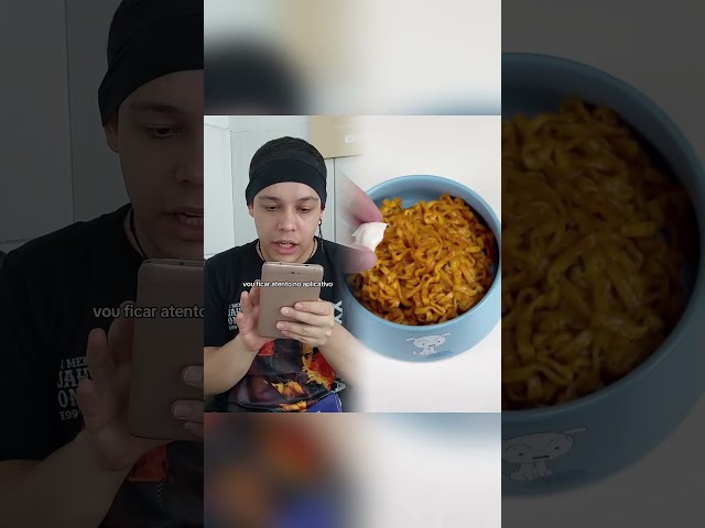 O que você faria se você pedisse pizza e a visita chegasse bem na hora? #meme