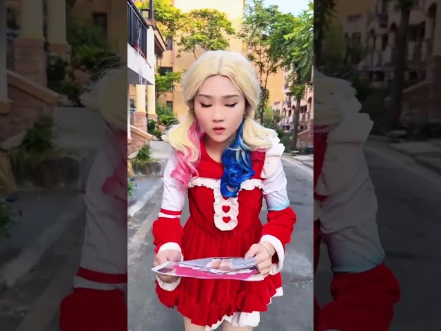 到底是谁穿的裙子？.#joker #cosplay #shorts