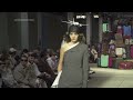 Moschino shreds fashion rules on first day of Milan Fashion Week  - 01:25 min - News - Video