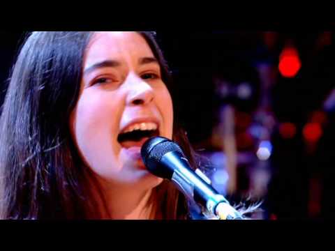 Haim Don't Save Me Jools Holland Hootenanny 2013