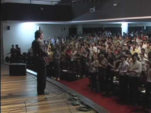 Fabiano Brum - Palestra Um Show de Motivação Através da Música - Unipar Umuarama