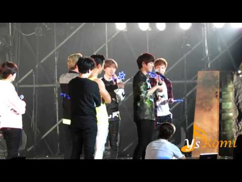 141130 SUPER JUNIOR - 中場完整talking @ SS6 in TAIWAN ( 每個人都玩瘋了,東海看到螢光棒變色超開心)
