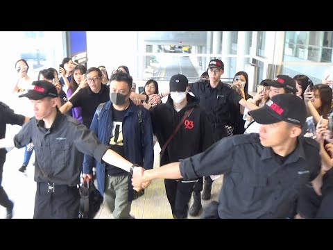 GOT7 - Mark Tuan段宜恩(단의은) Arrived Hong Kong Airport 20190411