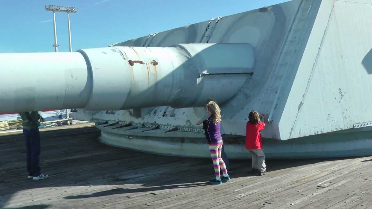 Battleship Uss Iowa Armed With Nine 16 Inch Guns Youtube