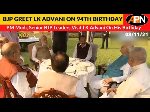 Watch: VP M Venkaiah Naidu,PM Modi, Amit Shah celebrate LK Advani's birthday at his residence