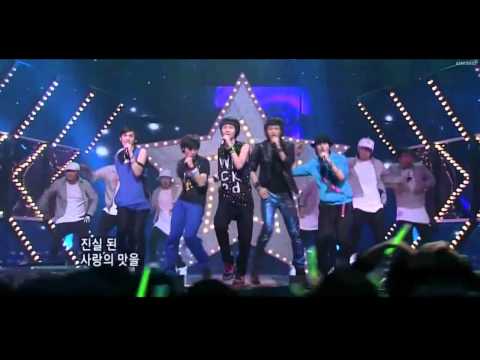 SHINee (Debut)- Replay (Live)