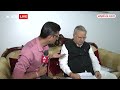 CAA Latest News: नागरिकता नहीं जाएगी बल्कि तीन देशों के अल्पसंख्यकों को मिलेगी: Raman Singh  - 02:44 min - News - Video