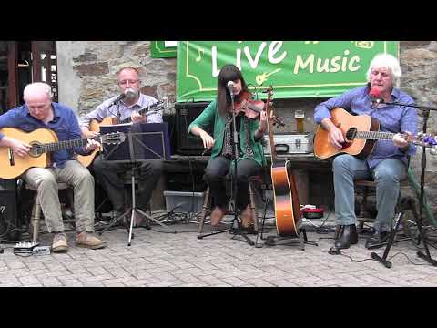 Hand Picked: Touché D'amour. Copyright: Chris Rea.