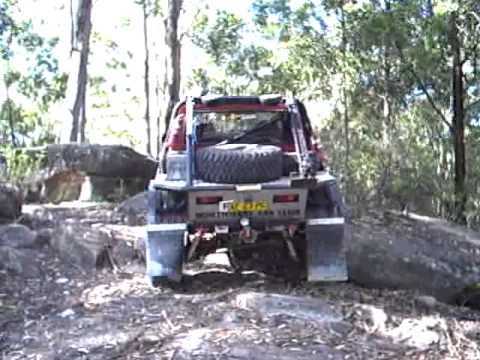 Nissan patrol gq youtube #6