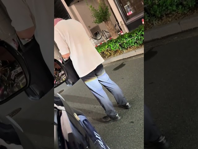 ちゃんとアシックスの安全靴なのじわるw