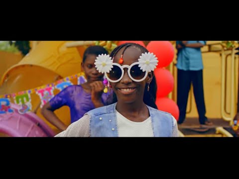 Mami La Star - Anniversaire (Clip Officiel)