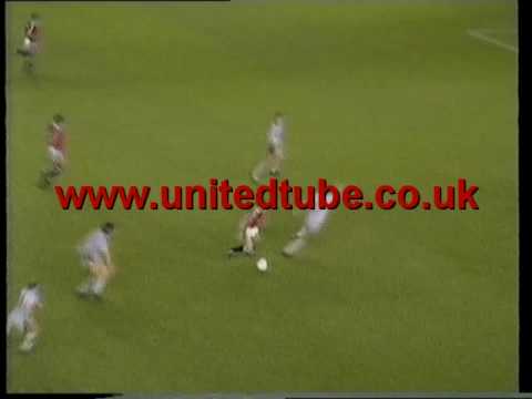 Mark Hughes cracker - Utd 2-2 Liverpool - 18/10/92