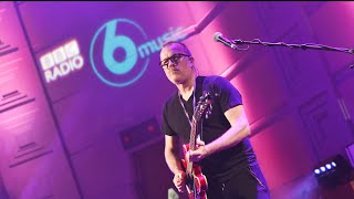 Doves - Cycle Of Hurt (6 Music Live Session in the Radio Theatre)