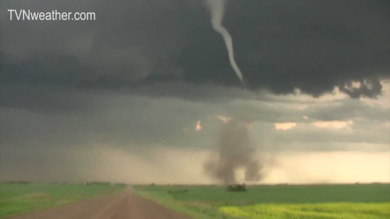 Amazing tornado in Saskatchewan on July 3, 2012!!! - YouTube