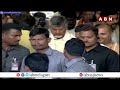 పంచకట్టులో సీఎం చంద్రబాబు లుక్ అదుర్స్  | Cm Chandrababu New Look | Tirumala | ABN Telugu  - 03:21 min - News - Video