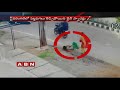 Caught on Camera : Chain Snatching  in Warangal
