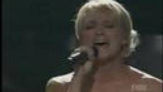 Carrie Underwood - Praying For Time ( Live) thumbnail