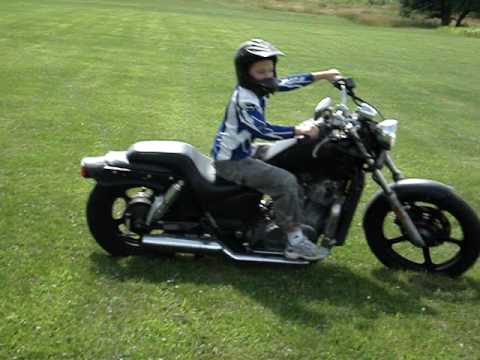 Honda shadow 700cc #2