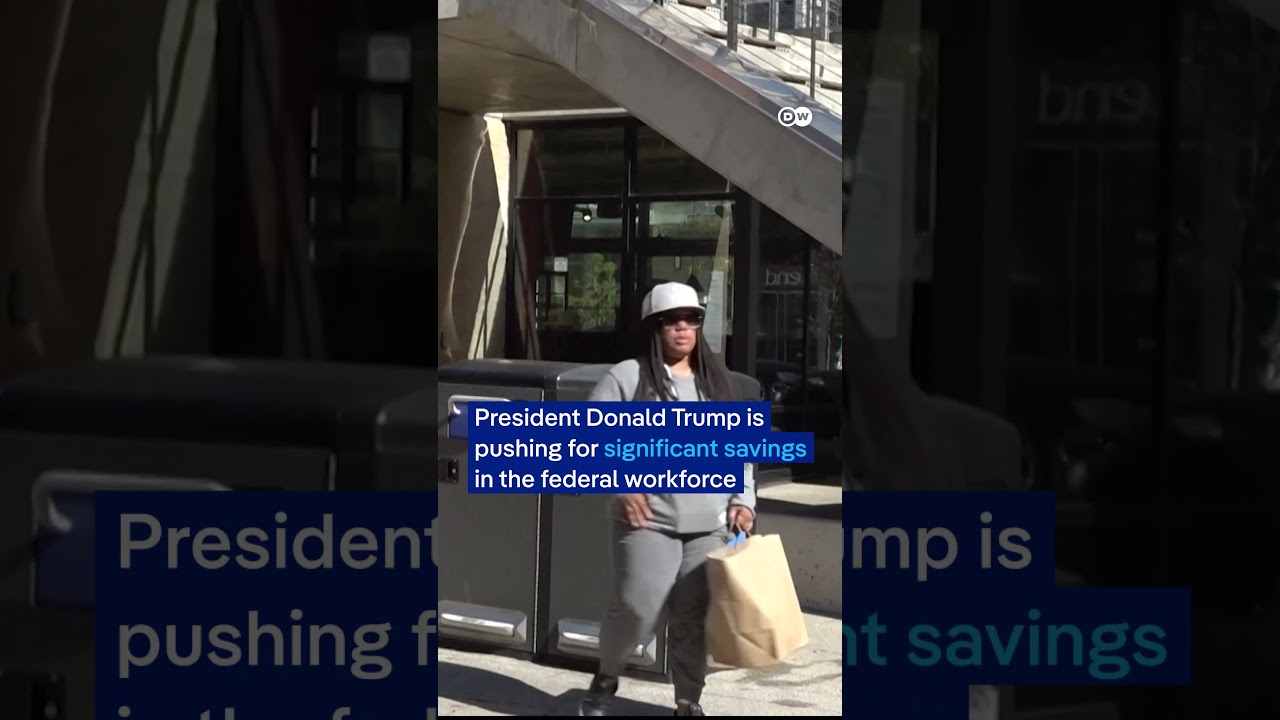 US government shutdown: World Kitchen steps up and feeds unpaid federal workers | DW News