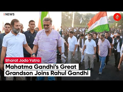 Mahatma Gandhi’s great grandson Tushar joins Rahul Gandhi's Bharat Jodo Yatra in Maharashtra Mahatma Gandhi’s great grandson Tushar joins Rahul Gandhi's Bharat Jodo Yatra in Maharashtra