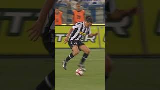 A masterclass from Mauro 👨‍🏫?? | #camoranesi #laziojuve #seriea