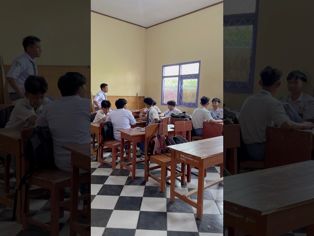 Kalian waktu sekolah kalo gabut dikelas gendangan gini juga ga #shorts #lucu #kocak