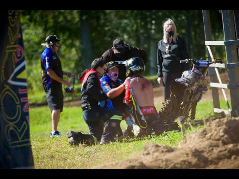 Phil Nicoletti and Dylan Wright Collide Mid-Air at Sand Del Lee - Canadian Motocross Nationals