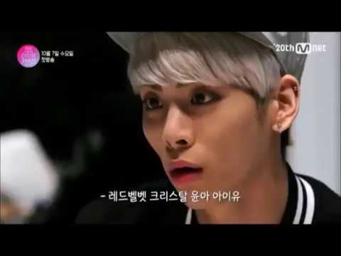 SHINee funny moments Jonghyun