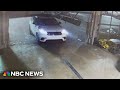 Video shows thieves stealing 9 luxury SUVs in Wisconsin heist
